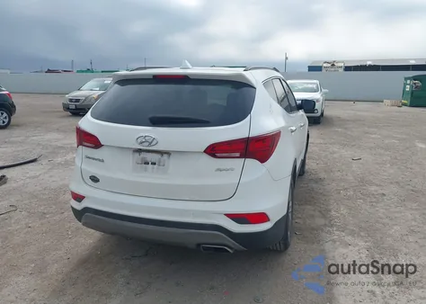 2017 Hyundai Santa Fe Sport 2.4L из США, поврежденный, VIN 5XYZU3LB8HG417897